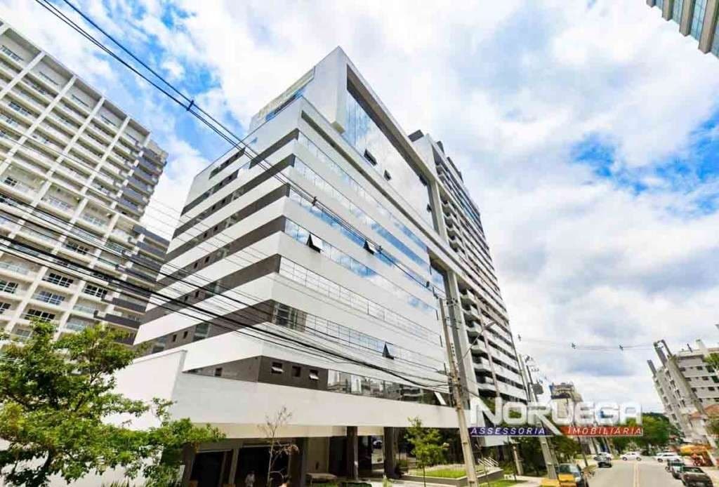 Sala Comercial de Alto Padrão na Vila Izabel, Curitiba-PR: 1 Sala, 1 Banheiro, 1 Vaga - 92,08m² Disponíveis!